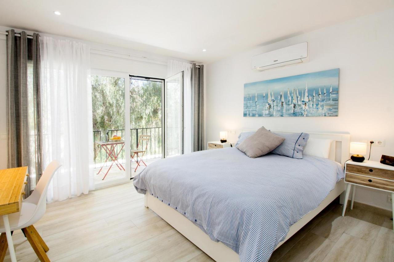 Perfectly Located Beachside Apartment In Elviria Marbella Exterior foto